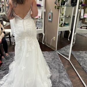 Essence of Australia wedding dress - NEVER worn!